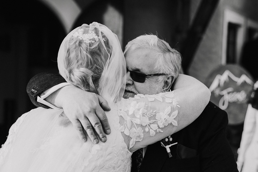 Snowy Romance in the Italian Dolomites Winter Wedding 0014A